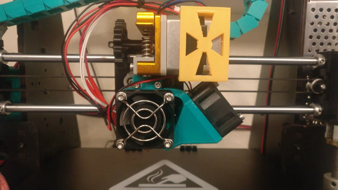 Bản remix quạt làm mát chi tiết in cho Geeetech i3 E3D direct drive extruder - Image 4