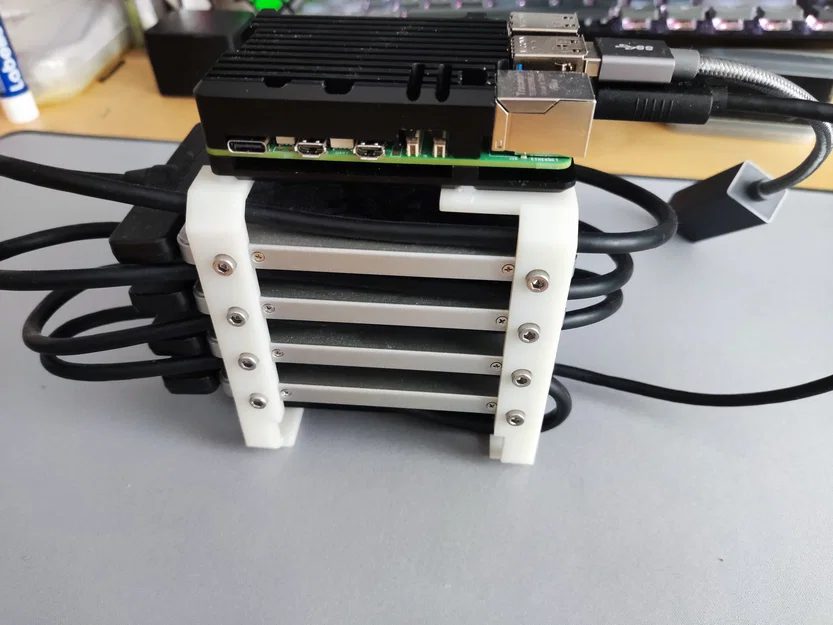 Raspberry Pi NAS - Ngàm gắn Quad SSD - Image 2