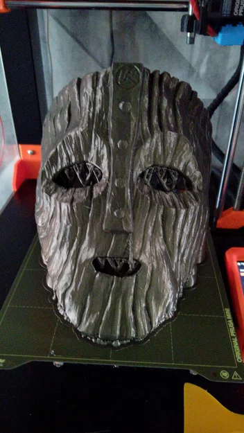 Mô hình mặt nạ Loki (The Mask) vân gỗ in 3D nghệ thuật - Image 1