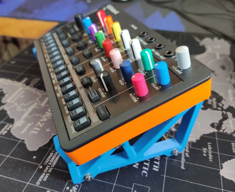 Chân đế cho Roland Aira Compact (S-1, T-8, J-6, E-4) - Image 1