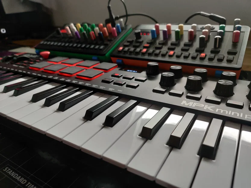 Chân đế cho Roland Aira Compact (S-1, T-8, J-6, E-4) - Image 4