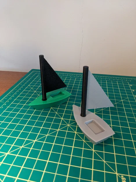 Mini Sailboat Laser – Thuyền buồm mini dễ in, sail xoay được - Image 2