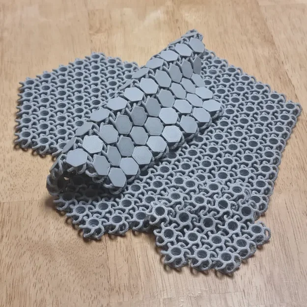 Mô hình lưới xích lục giác linh hoạt (Nasa Honeycomb Chain mail) - Image 1