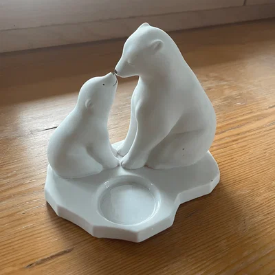 Mô hình in 3D gấu Bắc Cực và khay nến trang trí độc đáo