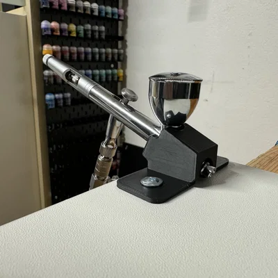 Giá đỡ airbrush gắn bàn (Table mounted Airbrush Holder)