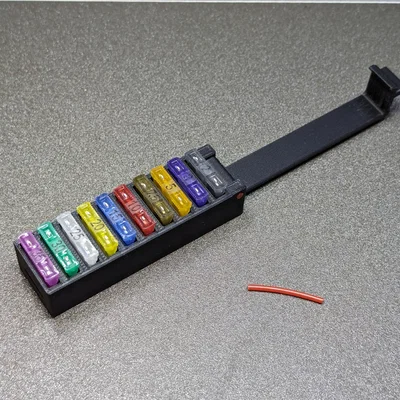 Hộp đựng cầu chì blade có nắp snap lid