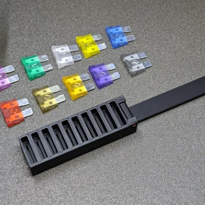 Hộp đựng cầu chì blade có nắp snap lid