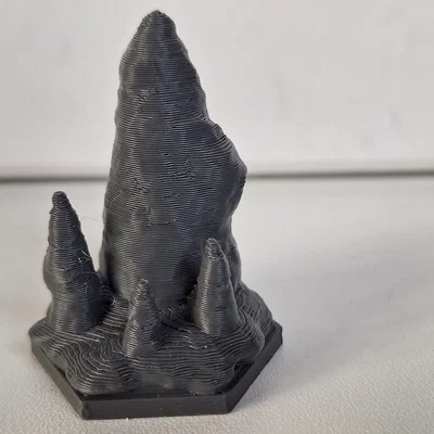 Mô hình thạch nhũ trang trí Gloomhaven Stalagmite cho board game
