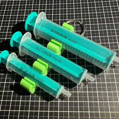 Syringe holder – Giá đỡ syringe gắn clip hoặc keyring