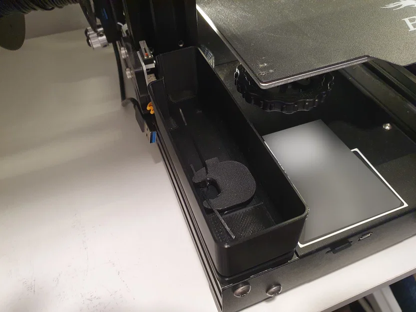 Thùng rác cho Ender 3 V2 (Ender 3 V2 trash bin) - Image 1