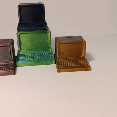 Móc khóa hình máy tính cổ điển 3D độc đáo cho tín đồ công nghệ