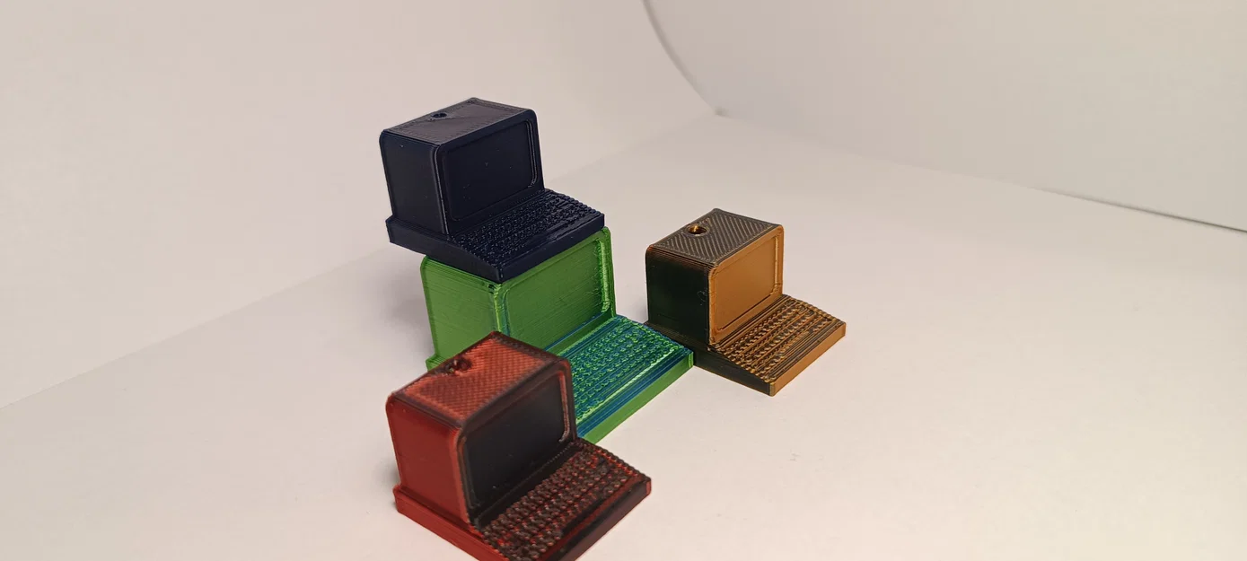 Móc khóa hình máy tính cổ điển 3D độc đáo cho tín đồ công nghệ - Image 14