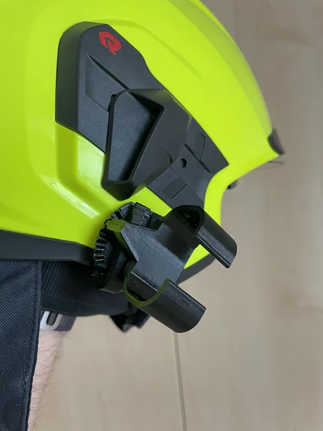708 držák (holder) – Holder đèn pin cho mũ HEROS Titan - Image 3