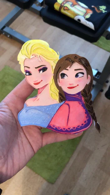 Magnet Elsa và Anna (Frozen) gắn tủ lạnh - Image 1