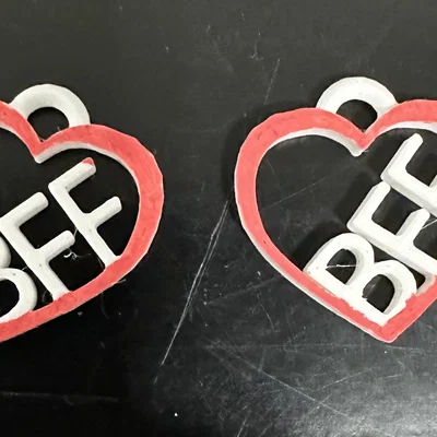 Bông tai trái tim BFF: Mẫu trang sức in 3D cho tình bạn thân