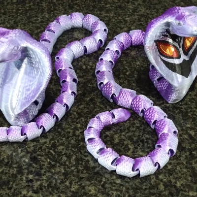 Đồ chơi Arbok khớp (Articulated Arbok Toy)