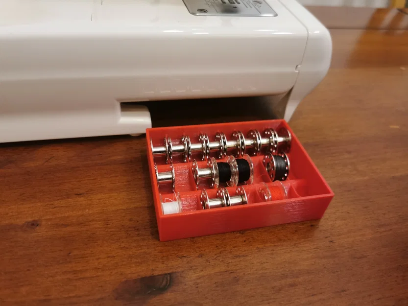 Khay giữ suốt dưới (Bottom coil carrier) cho suốt máy may - Image 2