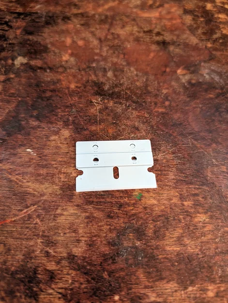 Lưỡi dao cạo nhựa sắc hơn! - Image 3