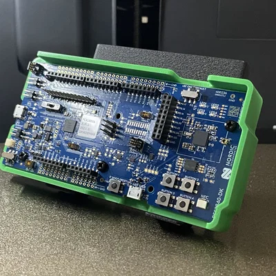 Vỏ bảo vệ 3D cho kit phát triển Nordic nRF52840-DK