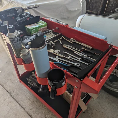 Phụ kiện xe đẩy dụng cụ Harbor Freight: găng tay, khăn giấy, thùng rác, ly/bình