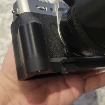 Grip cho Fuji (Fujifilm) X-T20, dùng được cho X-T10 & X-T30 nữa!