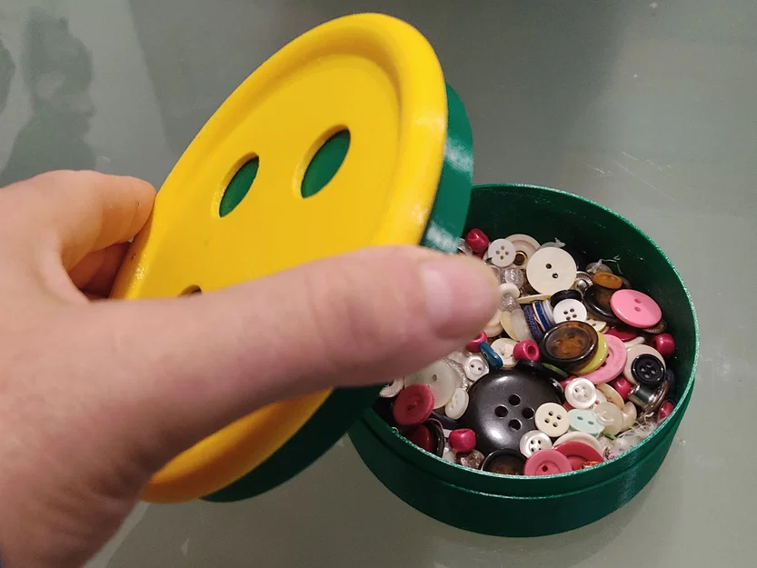 Hộp nút áo (Button box) - Image 3