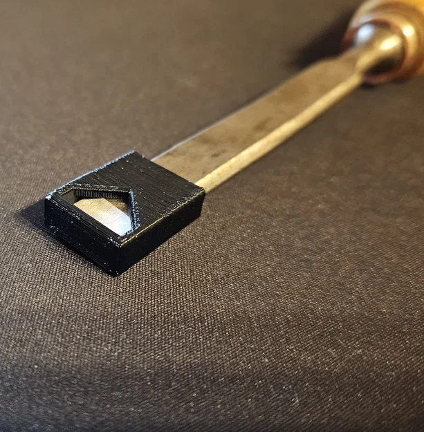 TPU Chisel Protection – Ốp bảo vệ TPU cho đục gỗ - Image 1