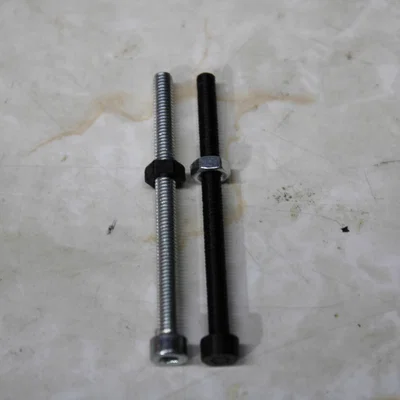 Bộ ốc vít M4 và đai ốc có thể sử dụng được