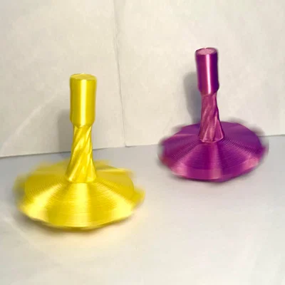 Con quay đồ chơi 3D (Spinning Top) - Mô hình giải trí độc đáo