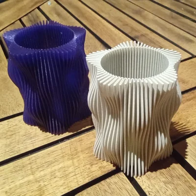 Lọ hoa gợn sóng nghệ thuật in 3D Vase Mode độc đáo