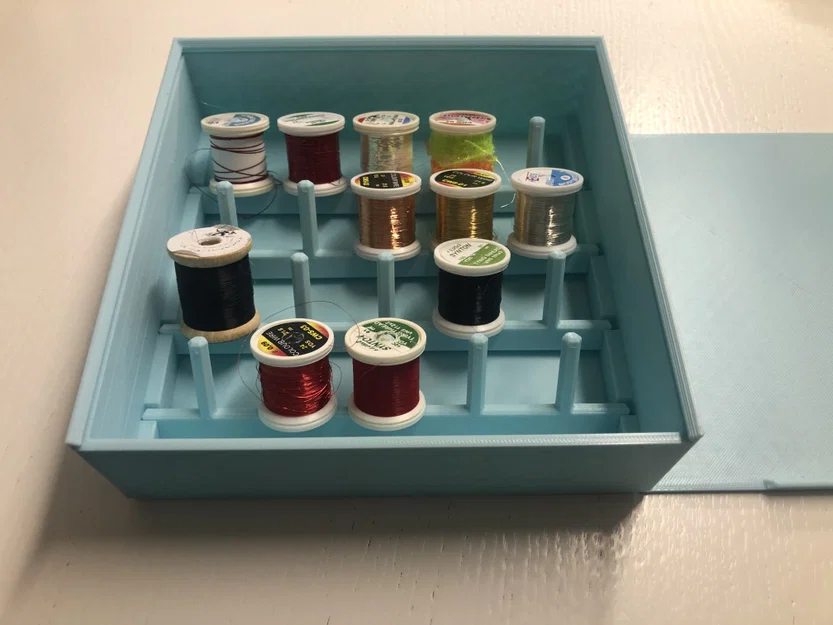 Hộp lưu trữ bobbin (Bobbin storage box) - Image 1