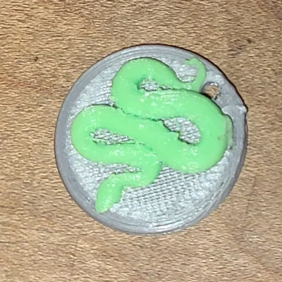 Móc khóa hình rắn (Snake Keychain)