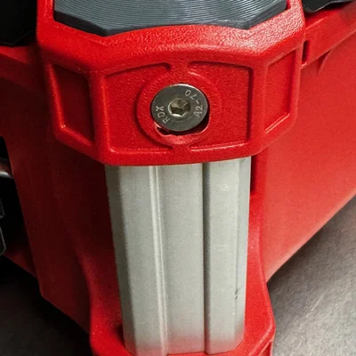 Nắp chụp đầu rail thay thế cho thùng Milwaukee Packout (Replacement Rail End Cap)