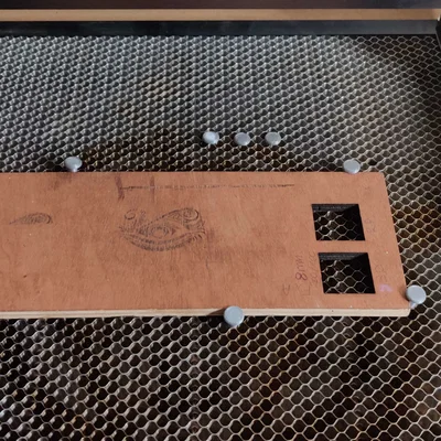 Chốt giữ Pin Honeycomb cho bàn cắt laser - Phụ kiện cần thiết