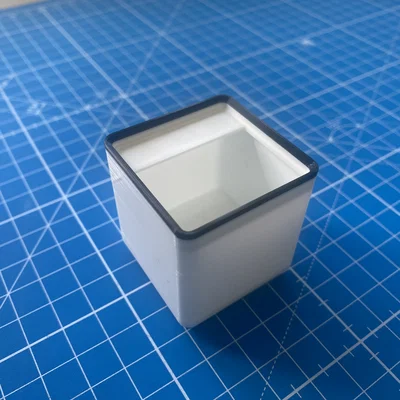Khay Gridfinity có nhãn, nam châm gắn trong bản in (Internal Magnet Bins)