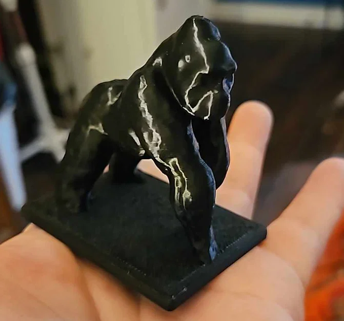 Mô hình chú khỉ Gorilla trang trí để bàn nhỏ gọn độc đáo - Image 1