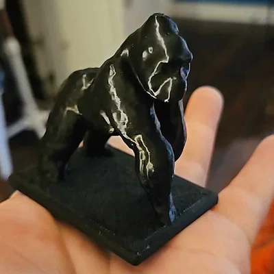 Mô hình chú khỉ Gorilla trang trí để bàn nhỏ gọn độc đáo