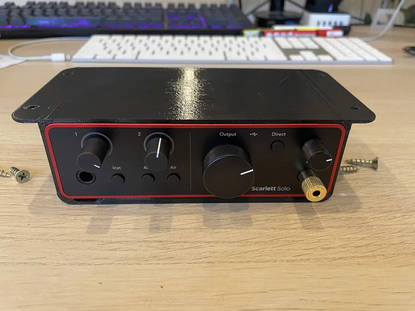 Giá treo dưới bàn cho Focusrite Scarlett Solo Gen 4 - Image 4