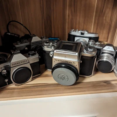 Nắp Body Pentacon Six P6 (Body Cap)