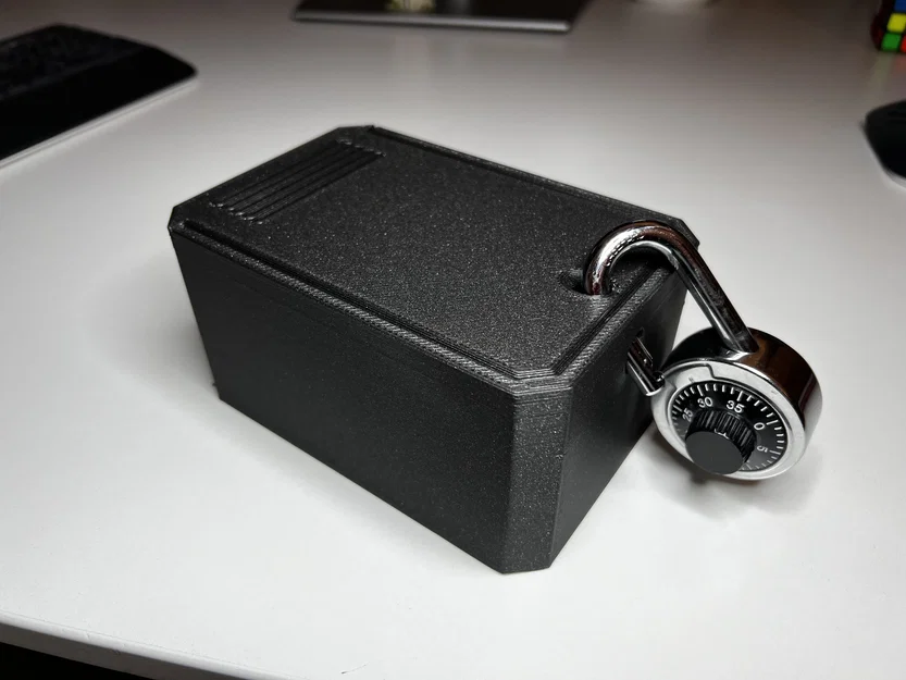 Hộp 3D lưu trữ bảo mật có lỗ khóa tiện lợi - Image 1