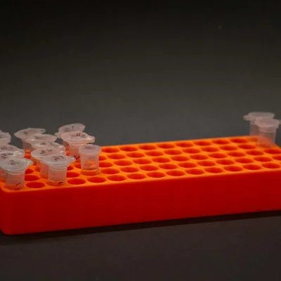 Khay đỡ ống microcentrifuge (Microcentrifuge Tube Rack)