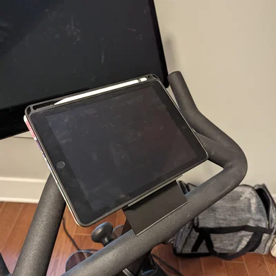 Giá đỡ tablet cho Peloton (Peloton Tablet Holder)