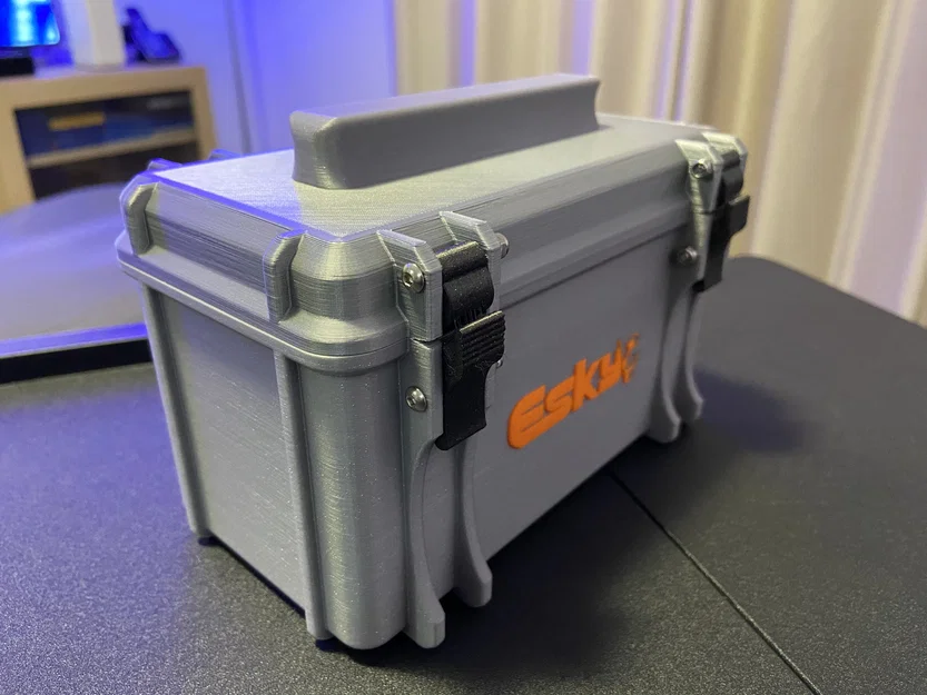 Hộp Chilly Bin chống nước (water-resistant) Storage Box MMU - Image 2