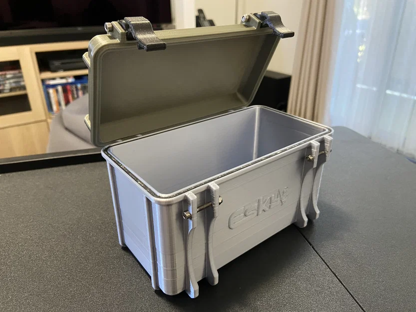 Hộp Chilly Bin chống nước (water-resistant) Storage Box MMU - Image 18