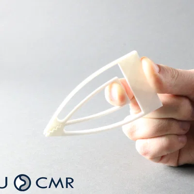 Kẹp phẫu thuật compliant (Compliant Surgical Grippers)