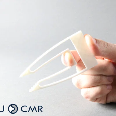 Kẹp phẫu thuật compliant (Compliant Surgical Grippers)