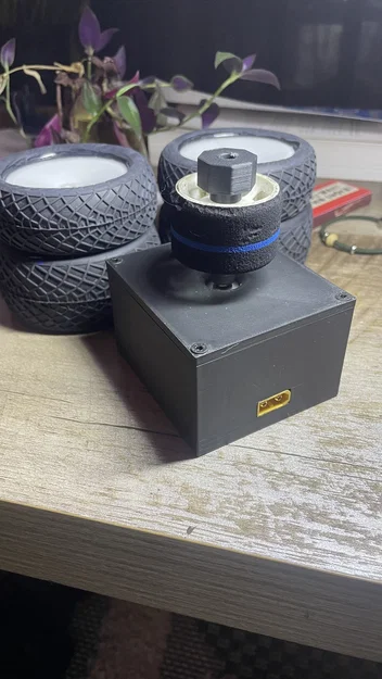 RC Tire Gluer – Máy dán keo lốp RC - Image 1