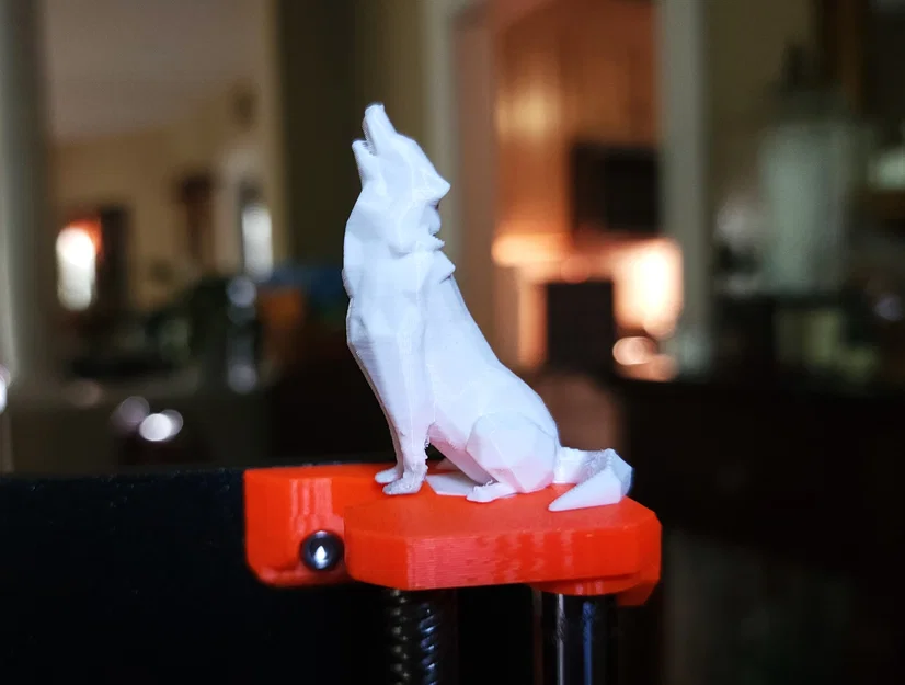 Mô hình sói trang trí trục Z cho máy in 3D Prusa MK3 (Low Poly) - Image 1