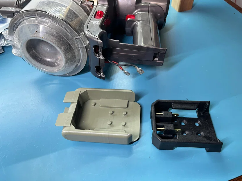 Adapter pin Milwaukee M18 cho Dyson DC16 - Image 2