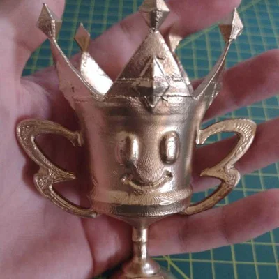 Cúp Vương Miện Mario Kart 7 Club Nintendo Europe (Replica)